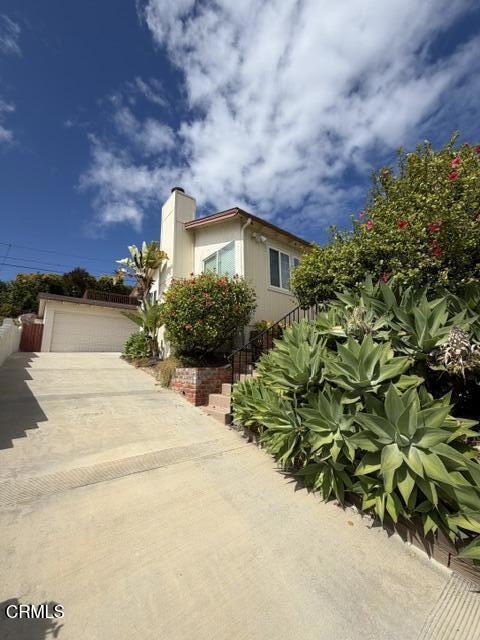 Building Photo - 3115 Foothill Rd