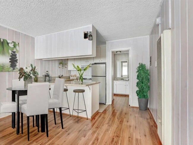 Foto del edificio - 7044 Alabama