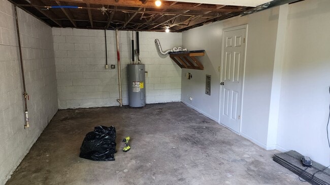 Foto del edificio - Nice Split Level Home- Ready for you to Call Home Today!