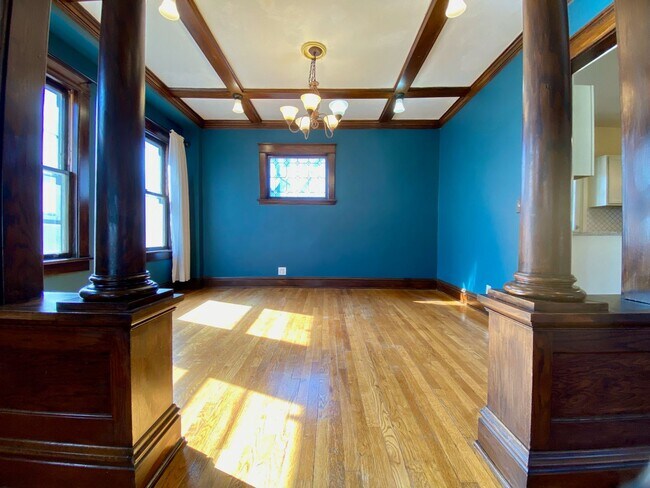 Foto del edificio - Beautiful 3 Bed 1 Bath Home in West Plaza!