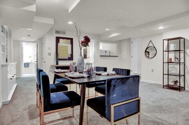 Foto del edificio - 3405 Greenway - Unit #56 - FOR RENT
