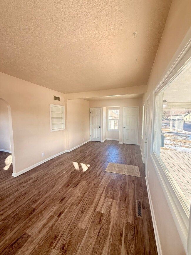 Building Photo - 2 story in Loves Park