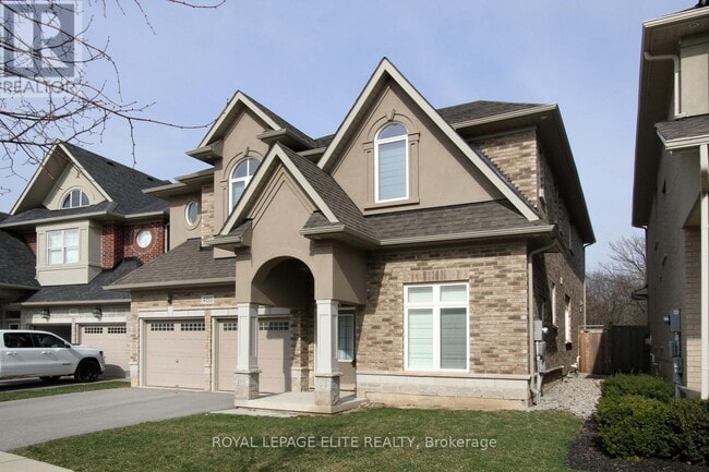 Photo du bâtiment - 486 Hidden Trail