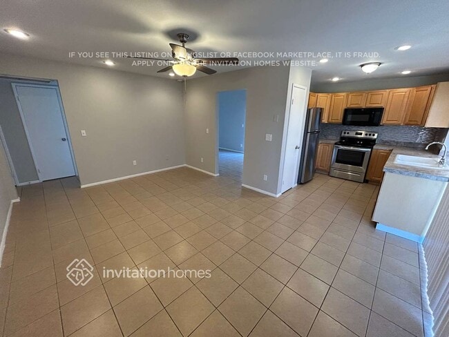 Foto del edificio - 5623 W Brown St