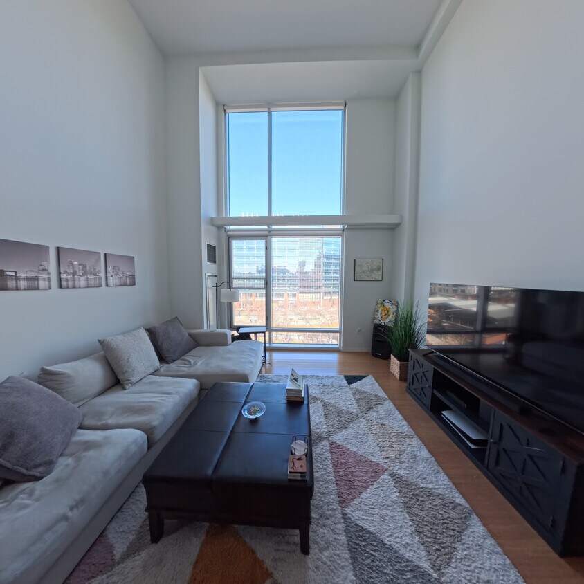 Photo - 1 Earhart St (Cambridge, MA)