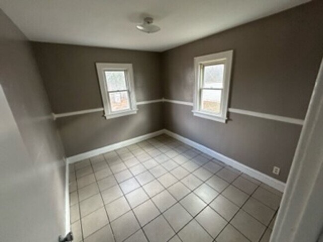 Foto del edificio - 4884-4886 N 18th St. (Duplex)