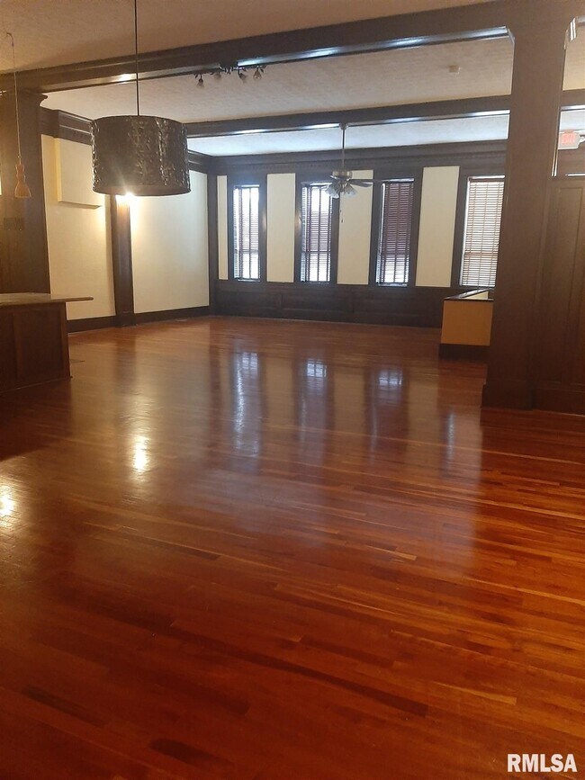 Foto del edificio - 212 S 9th St