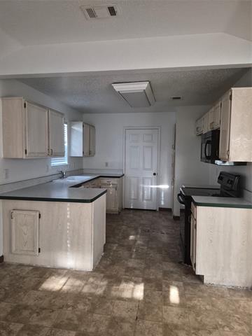 Foto del edificio - 5524 Royal Meadow Ln