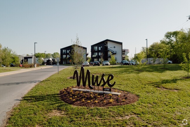 Muse Bowling Green