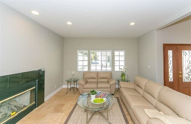 Foto del edificio - 24258 Ocean Ave