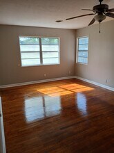 Building Photo - 2731 Gaylynn Dr