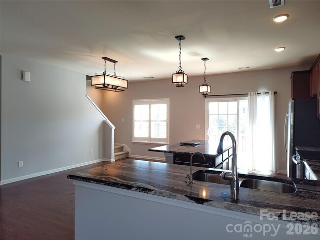 Foto del edificio - 15257 Wrights Crossing Dr