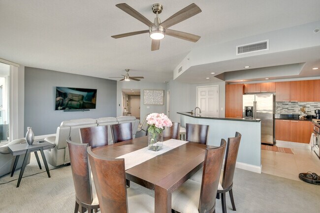 Foto del edificio - 241 Riverside Dr