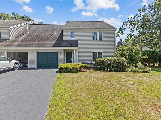 48 Thayer Bay Cir