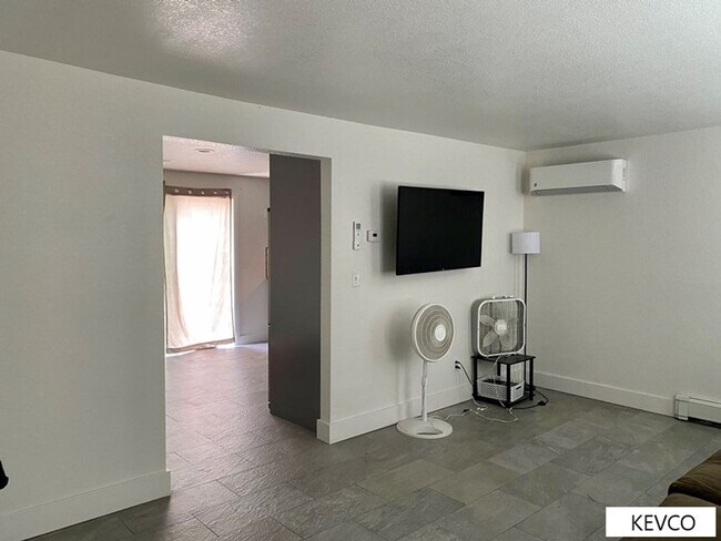 Foto del edificio - 1747-1759 E 16th St