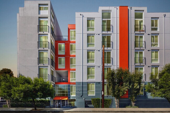 North hollywood dating english sub