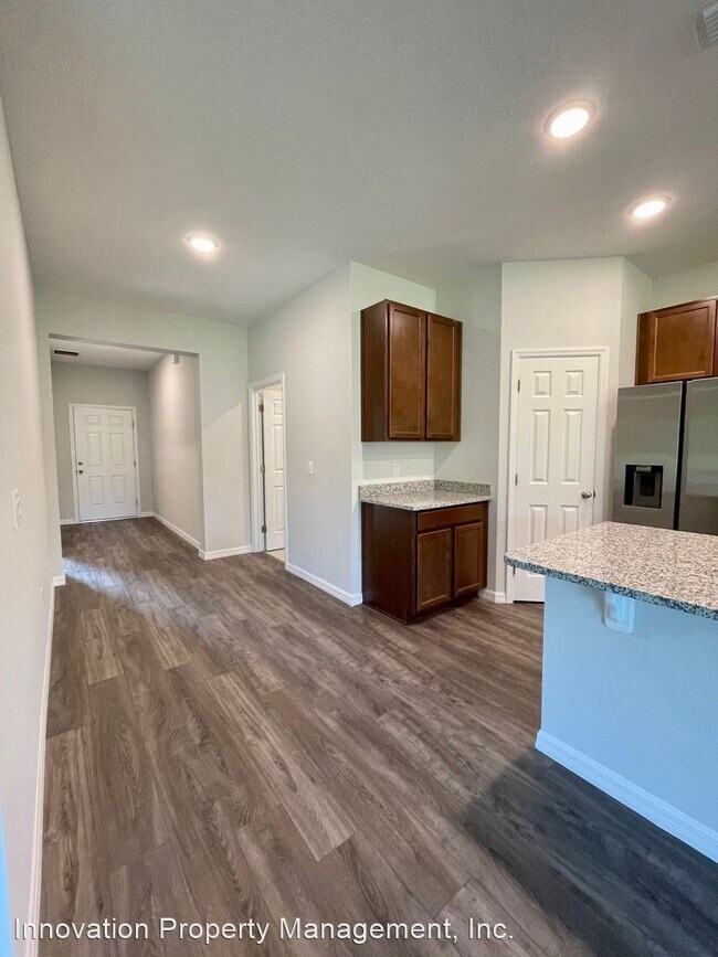 Building Photo - 3 br, 2 bath House - 3397 Curlew Avenue