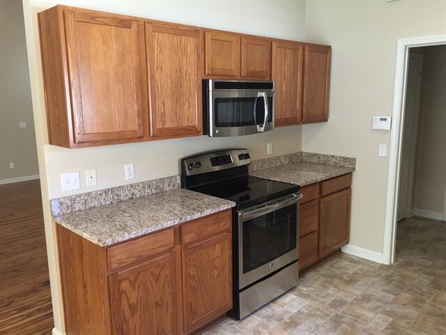 Foto del edificio - 516 Amsonia Cir