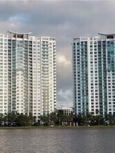 Foto del edificio - 2641 N Flamingo Rd