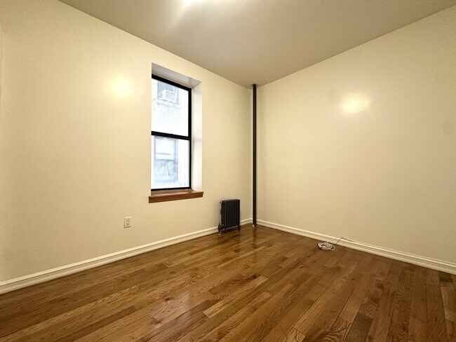 Foto del edificio - 610 W 150th St