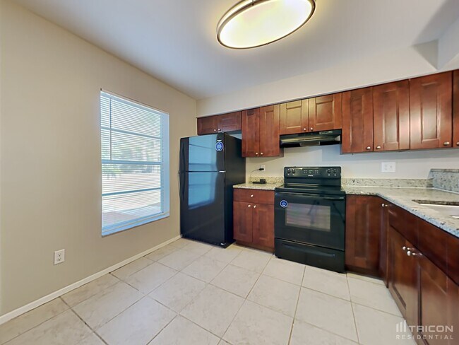 Foto del edificio - 11511 Blackbark Dr