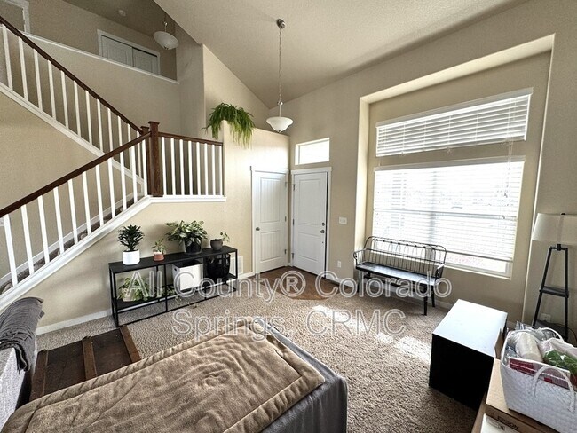 Foto del edificio - 8456 Hardwood Cir