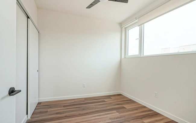 Building Photo - 1301 Bainbridge St