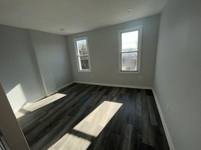 Building Photo - NEW 5BEDS/2.5BATHS HOME FOR RENT!