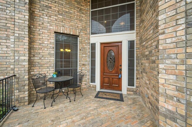 Foto del edificio - 10628 Chestnut Ridge Rd