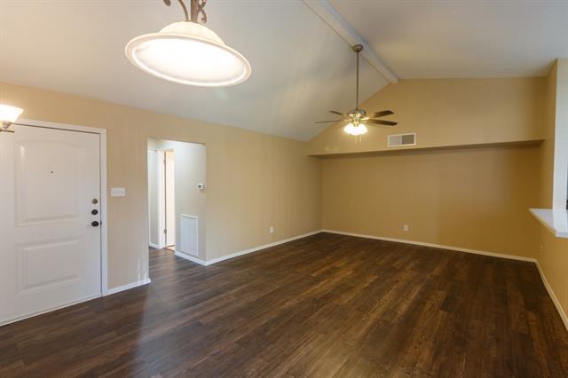 Foto del edificio - 7226 Pineberry Rd