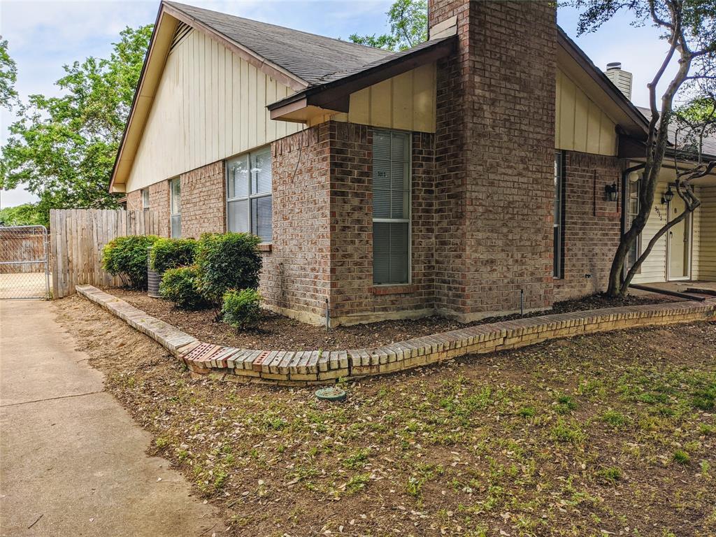 3013 Clover Ln, Euless, TX 76039 House Rental in Euless, TX