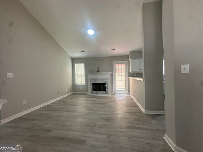Foto del edificio - 1266 Crestridge Ln