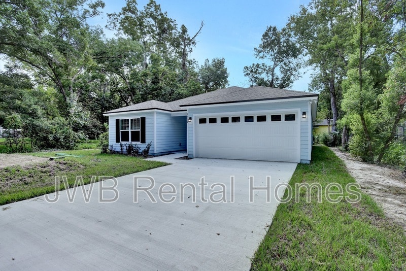 Photo - 2362 Brooklyn Rd