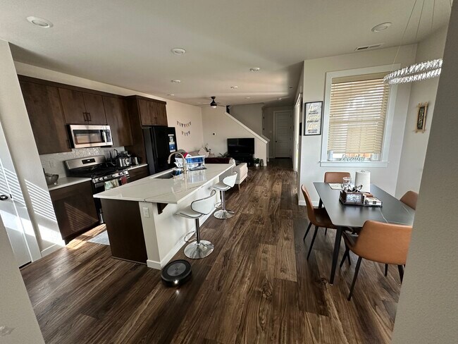 Foto del edificio - 8257 SE Kinnaman St