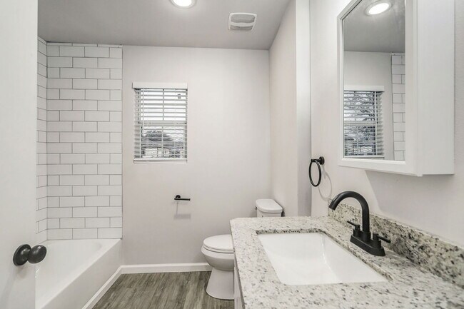Building Photo - 8618 Flossie Mae St