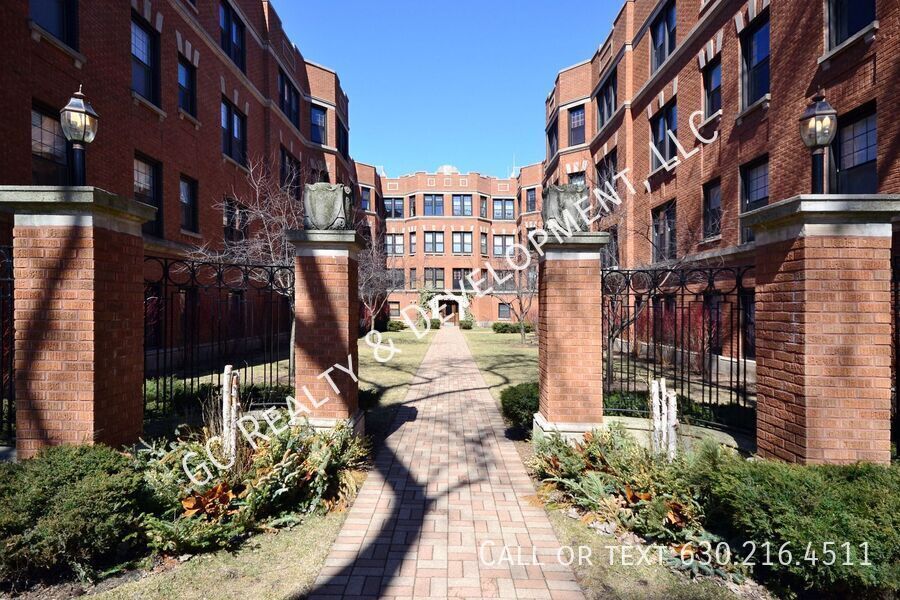 Foto principal - 1108 W Pratt Blvd