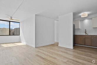 Building Photo - 1505-1505 Alexander St