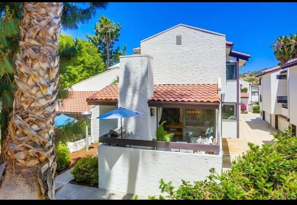 7530 Jerez Ct Unit 13, Carlsbad, CA 92009 Condo for Rent in Carlsbad