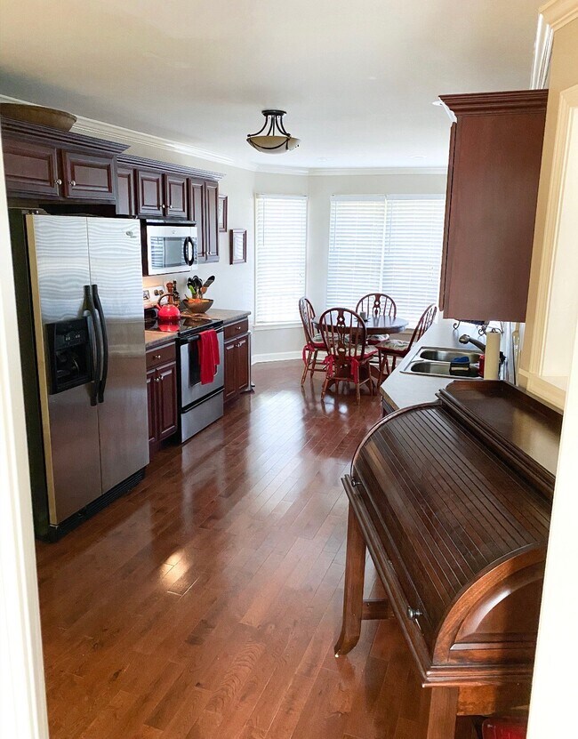 Foto del edificio - 9 Willow Tree Ct