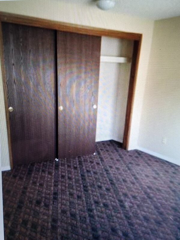 Foto del edificio - 430 Metzler St