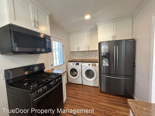Foto del edificio - 2 br, 1 bath House - 1307 College Ave.