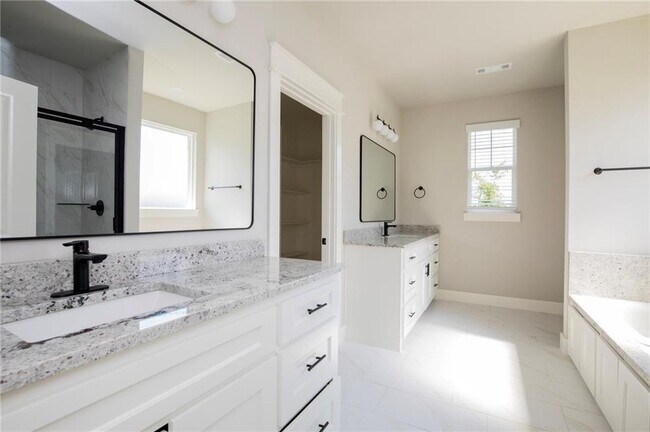 Foto del edificio - 216 White Oak St