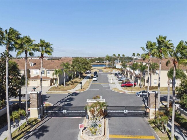 Foto del edificio - 2978 Langdon Ln N