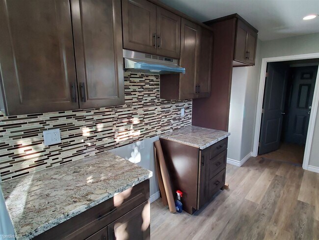 Building Photo - 3 br, 2 bath House - 13113 Longworth Avenue