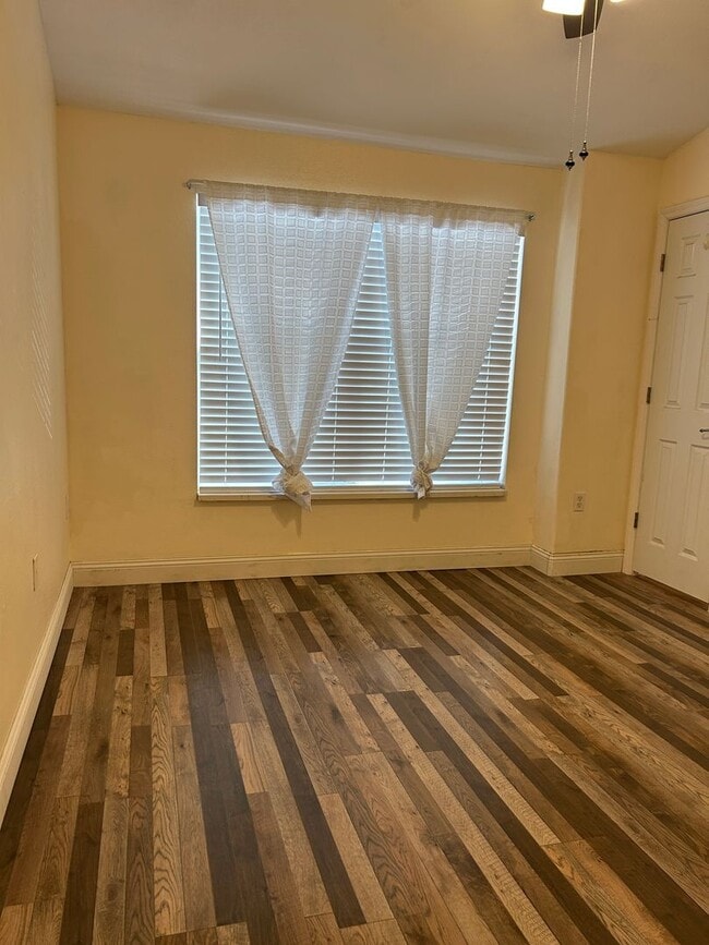 Building Photo - Charming Sawgrass Village Townhome with Pond Views & Modern Comfort