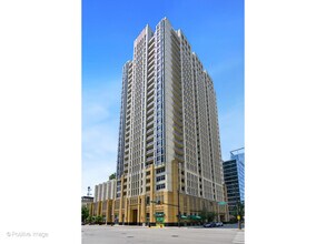 Building Photo - 1400 S Michigan Ave