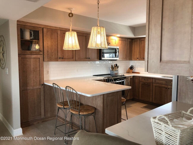 Building Photo - 1 2nd Ave