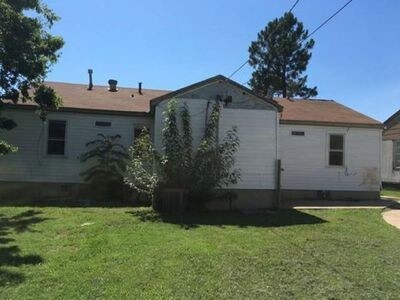 Building Photo - 2605 NW 26th St