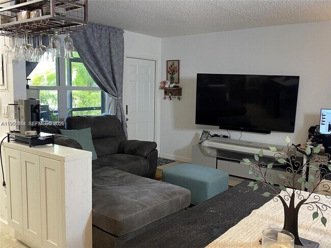 Foto del edificio - 1425 Arthur St