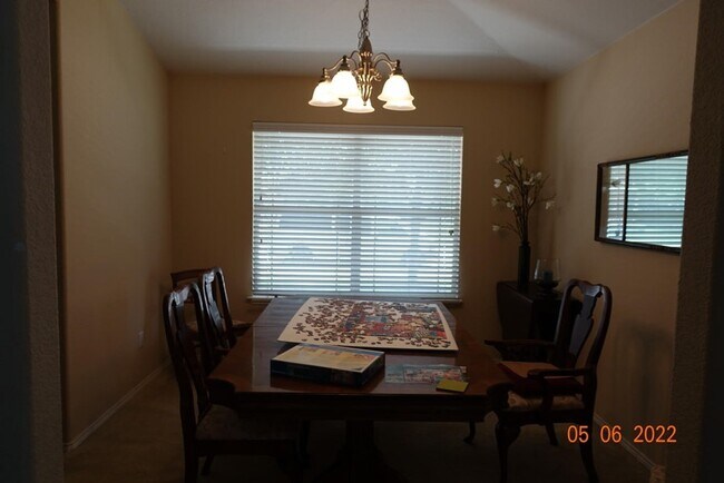 Building Photo - Blackhawk home with 2 bonus rooms!